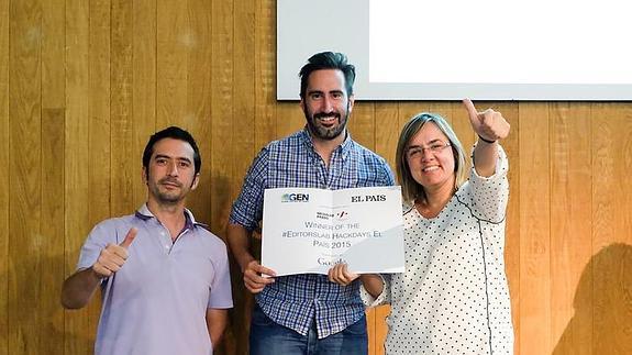Los integrantes del equipo de Vocento en el 'Editors Lab' Jesús Pedro Gutiérrez, Iker Barinagarrementeria y Elena de Miguel. 