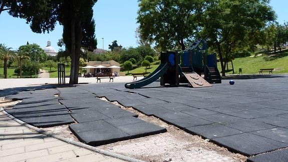 Suelo Amortiguador Parques Infantiles Málaga