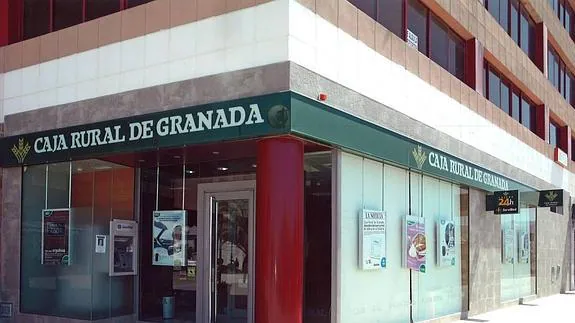 Caja Rural de Granada, volcada con el desarrollo empresarial
