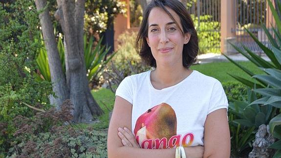 Carolina Márquez, frente a la Facultad de Ciencias de la Universidad de Málaga.