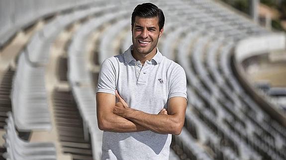 Miguel Torres, ayer en el estadio de atletismo.