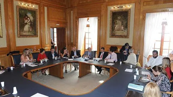 Reunión de la Comisión de coordinación de delegados de la Junta en Marbella. 