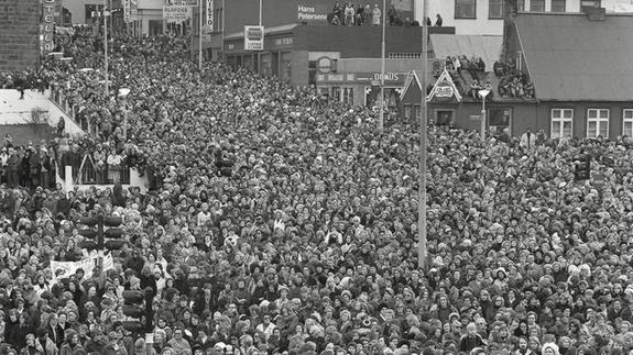 La imagen habla por sí sola. Este fue el día en que las mujeres tomaron Islandia.