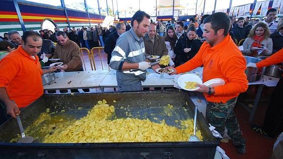 Totalán celebra este domingo el Día de la Chanfaina.