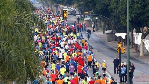 Muere un hombre tras sentirse indispuesto después de correr el Maratón de Málaga