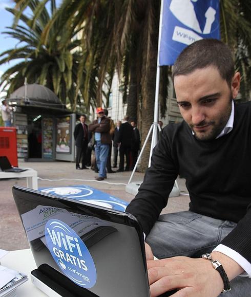 No es nada aconsejable realizar transacciones ni utilizar la tarjeta de crédito.