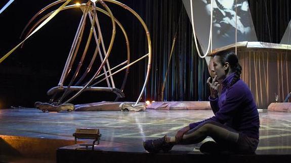 Varekai es un mundo extraordinario situado en lo profundo del bosque 