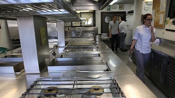 Educación espera que La Cónsula esté en servicio "dentro de muy poco"