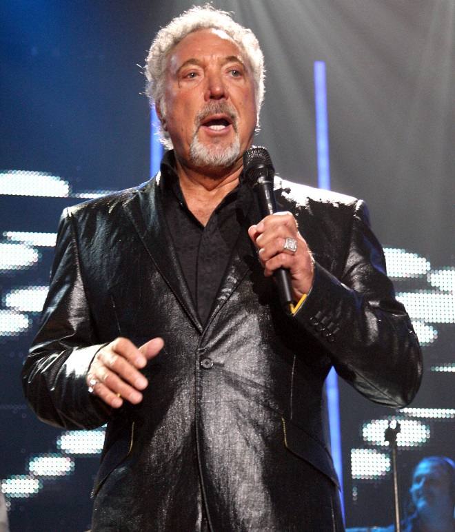 Tom Jones y Carlos Santana se suman al cartel de Starlite 2016