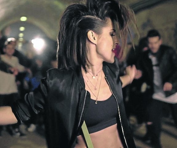 Barei presenta el videoclip 'Say yay!'