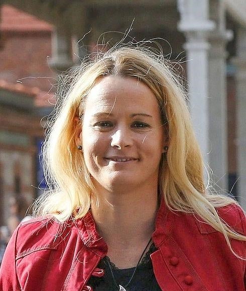 La diputada del PSOE Zaida Cantera, excomandante del Ejército. 