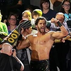 WWE en Málaga: El Pressing Catch abarrota el Carpena