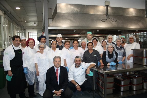 Carlos Haya ofrece todos los días un menú ecológico a veinte pacientes