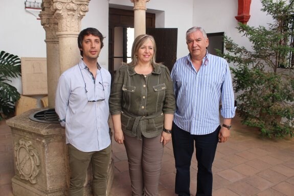 Sergio Rincón, Isabel Barriga y Martín Vivas. 