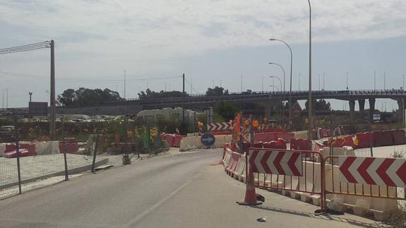 Imagen de las obras de la carretera de Guadalmar.  