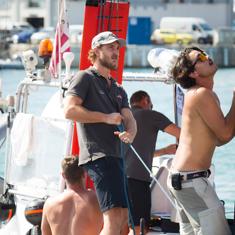 Pierre Casiraghi, ayer en el catamarán 'Malizia', en la bahía de Palma.