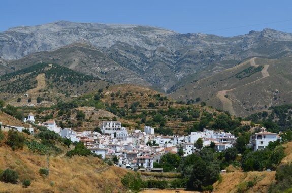 El ámbito de aplicación del Plan de Desarrollo Sostenible del parque de la Sierra Almijara comprende ocho municipios, entre ellos Sedella. 