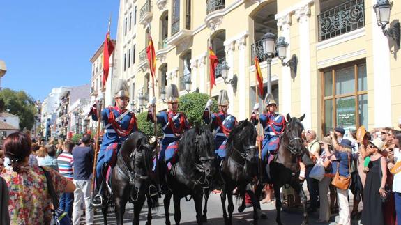 Desfile de la Guardia Real. 