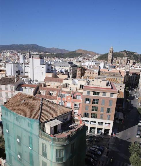 Fachada de la antigua pensión La Mundial. 