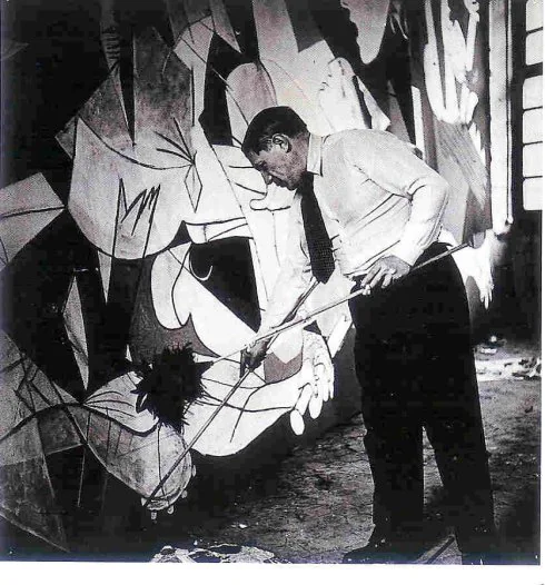 Picasso pintó el 'Guernica' siendo director del Prado.  ::  sur