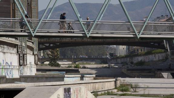 Puentes en el tramo central delGuadalmedina. 