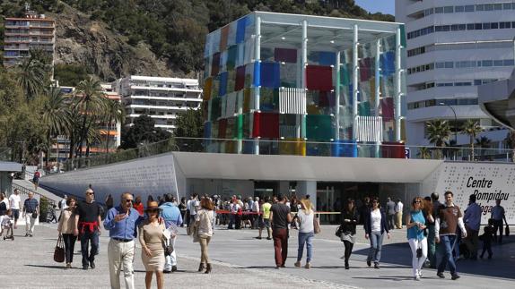 El 38,7% de los visitantes al Centro Pompidou Málaga ha pasado por taquilla desde su apertura. 