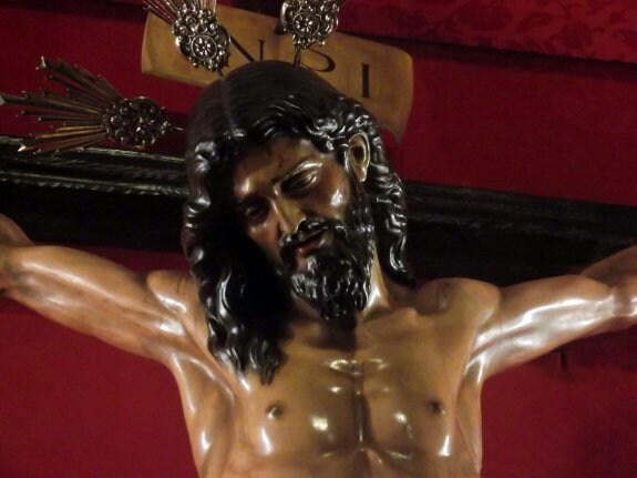 El Cristo de la Misericordia cuenta con numerosos devotos en la ciudad del Tajo. Alexis Ojeda
