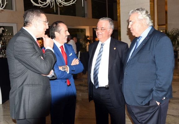 Francisco Javier Lara, Antonio Alcalá, y Sergio Fernández, juristas del año