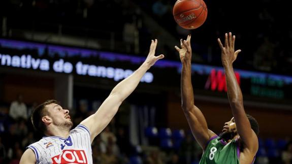 Exprimir a Fogg para hacerle sitio en breve a Nedovic