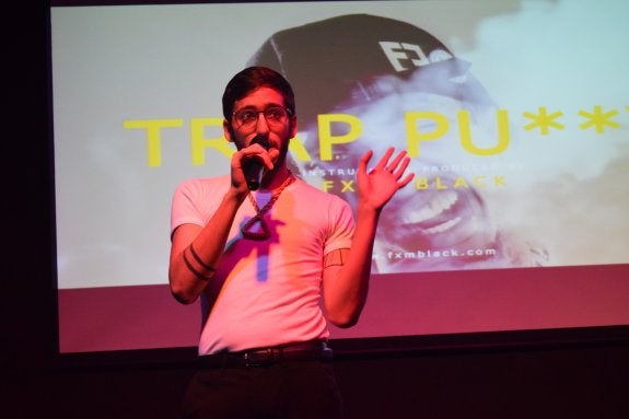 Alejandro Robles en un momento durante su última actuación. :: M. R.
