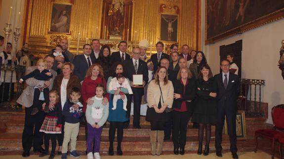 Acto de entrega de la medalla de oro a Cope-Málaga.