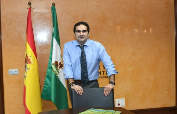 Manuel Cardeña, ayer en la sede de la Mancomunidad. 