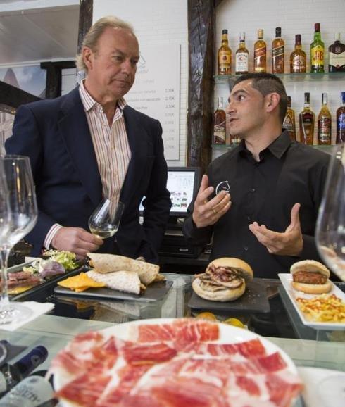 Bertín Osborne cierra su bar de Valladolid