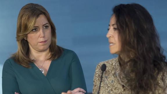 Susana Díaz y la representante de Acnur en España, María Jesús Vega. 