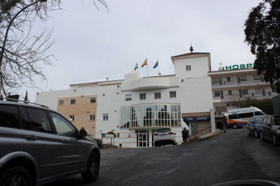 El ya viejo Hospital Comarcal.  v. m. 