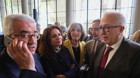 El vicepresidente Jiménez Barrios, con los consejeros Montero, Ortíz, López yMaldonado. 