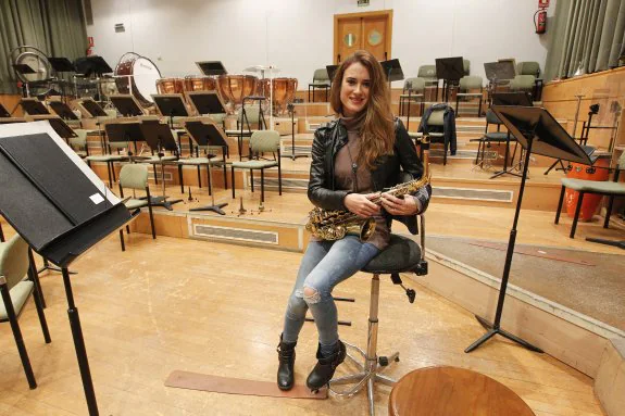 Elisa Urrestarazu, en la sala de ensayos de la Orquesta Filarmónica de Málaga.