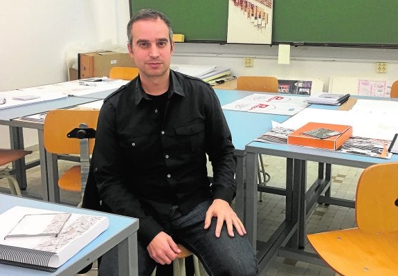 «Es fundamental tener experiencia profesional para dar clase»