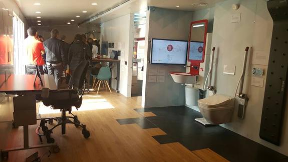 La Fundación ONCE presenta en Málaga su prototipo de casa inteligente y accesible