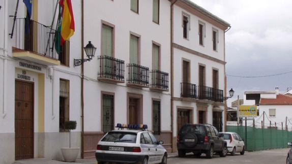 Un joven, condenado por prender fuego al patio de la vivienda de sus abuelos en Mollina