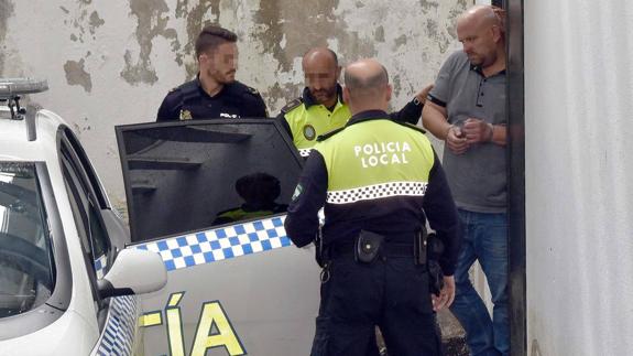 Capper, al salir del juzgado tras su arresto por el atropello. 