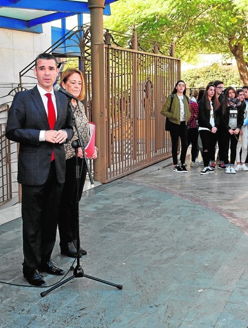 Bernal, ayer en un acto por el Día de la Mujer. 