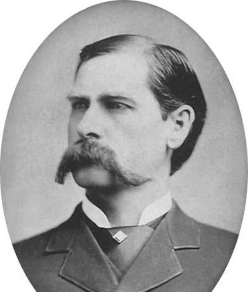 Del cowboy de O.K. Corral al Papa de los malabares: Wyatt Earp y Clemente XI