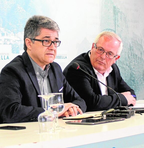 Javier Porcuna y Rafael Piña, ayer, tras la Junta de Gobierno. 