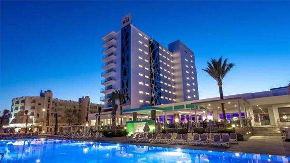 RIU unifica Costa Lago y Belplaya para crear un resort