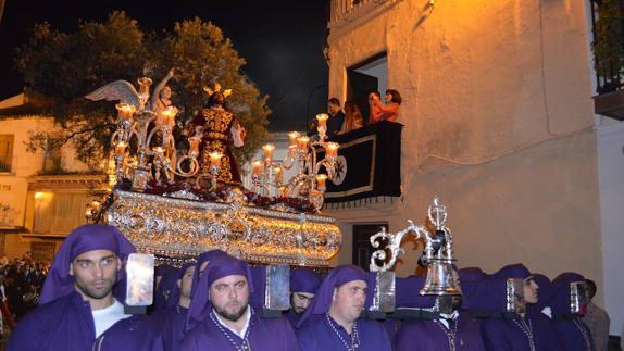 Decretan prisión para el acusado de golpear con un bate de béisbol a un vigilante de un ‘tinglao’ en Vélez-Málaga