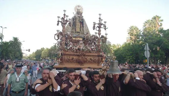 La Archicofradía del Carmen de Málaga convoca elecciones anticipadas por desavenencias internas