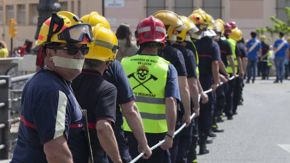 Imagen de la manifestación del pasado domingo en apoyo a los bomberos.