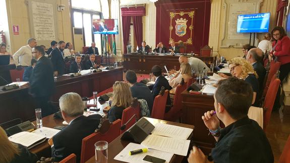 Directo | Aprueban conceder mayor dotación contra incendios a los edificios de más de diez plantas