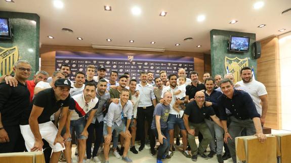 La plantilla, pese a tener día de descanso, acompañó a Demichelis en su despedida oficial como futbolista.